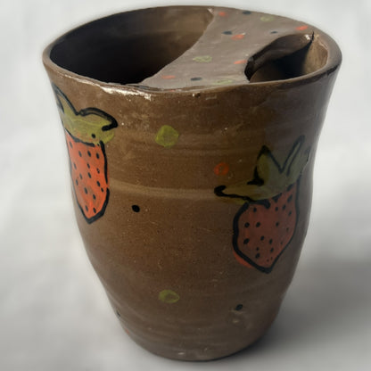 Handle Less Brown Ceramic Tumbler with a Partial Lid Designed with Drawn Strawberries 